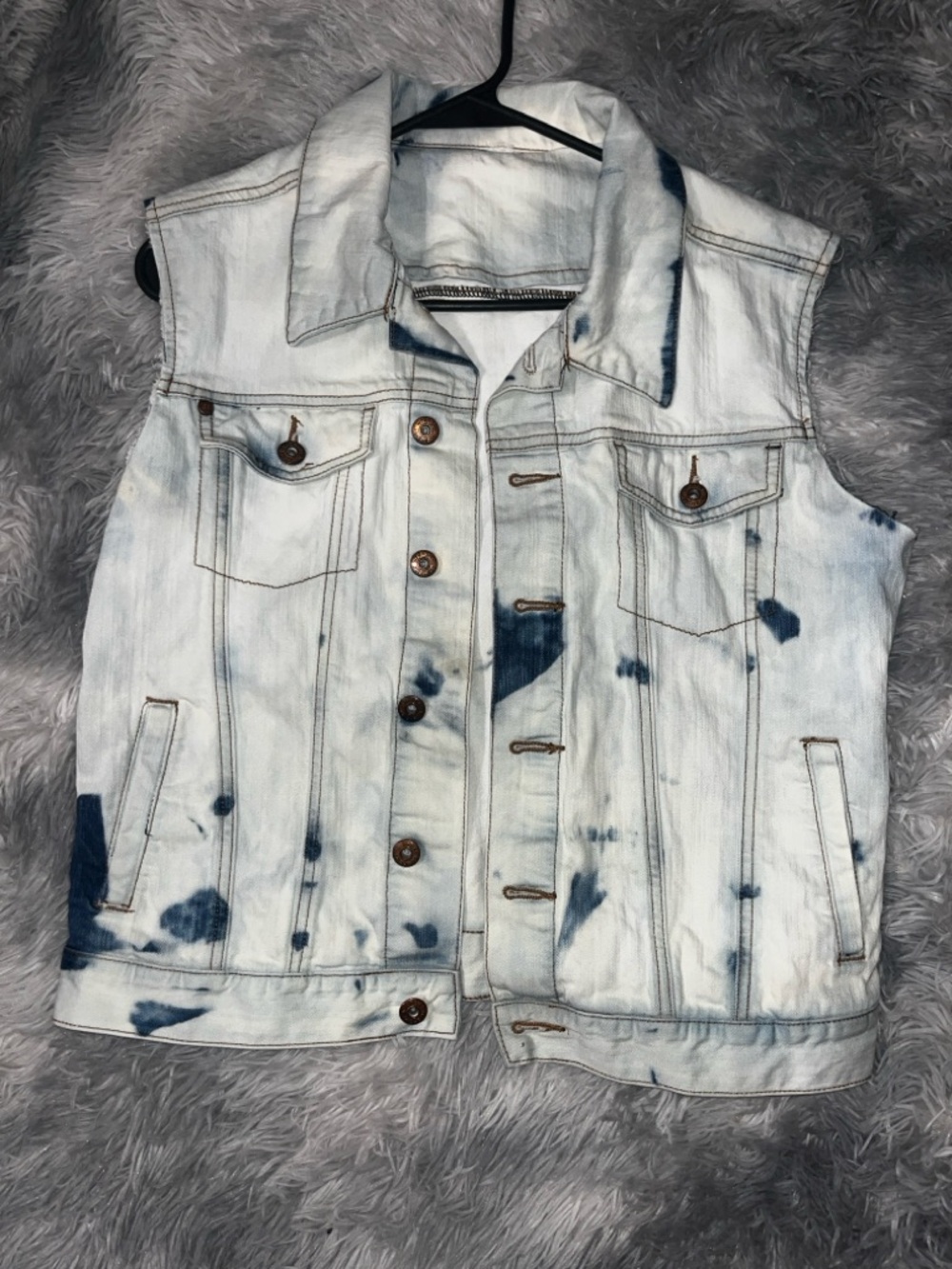 Wrangler Light Blue Tie-Dye Denim Vest with Dark Blue Stonewash